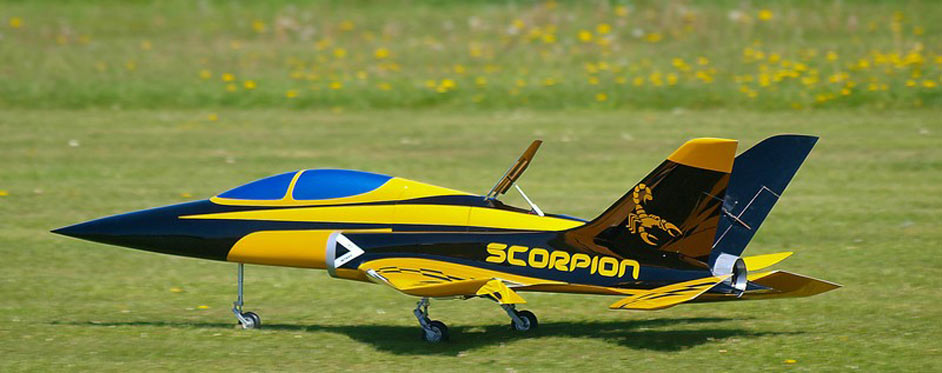 scorpion-a-l-atterrissage-aerofrein-sorti